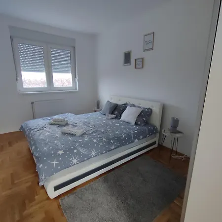 Aparthotel N&l *